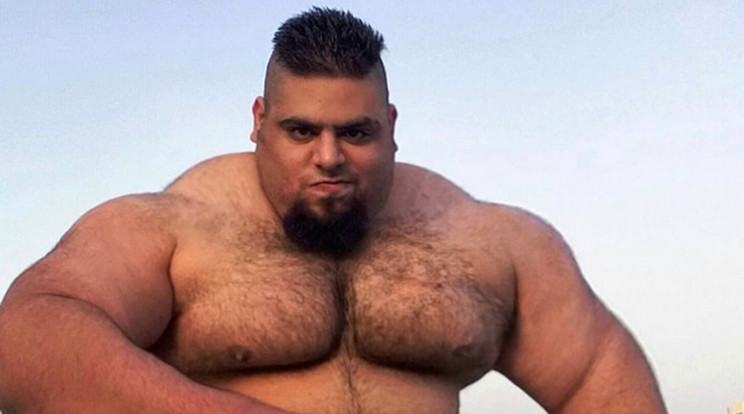 Sajad Gharibi élő Hulkként vonul harcba az Iszlám Állam ellen / Fotó: Puzzlepix