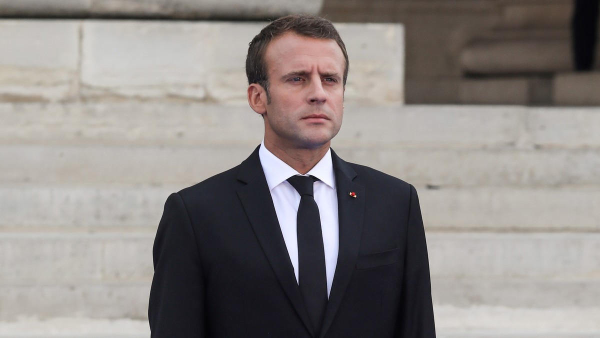 Emmanuel Macron zdecydował o zmianie na stanowisku ambasadora Francji w Budapeszcie. W mediach pojawiła się poufna notatka, w której dotychczasowy ambasador chwali politykę migracyjną premiera Węgier Viktora Orbana.