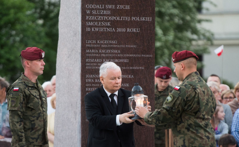 Kaczyński zwrócił uwagę, że pamięć o Katyniu była szczególną pamięcią, którą odrzucano, prześladowano