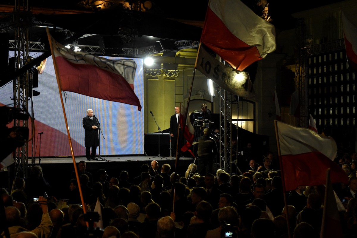 Obchody 7. rocznicy katastrofy smoleńskiej - wystąpienie prezesa Prawa i Sprawiedliwości Jarosława Kaczyńskiego