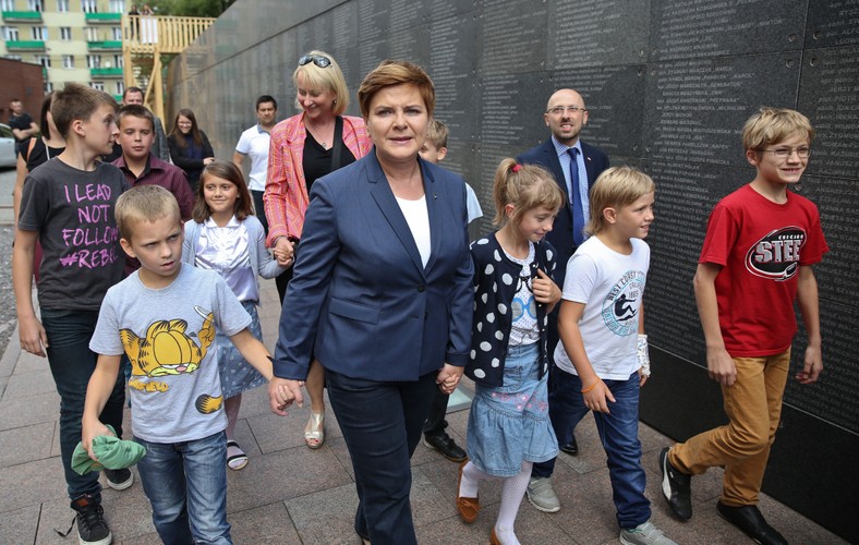 Beata Szydło w Muzeum Powstania Warszawskiego