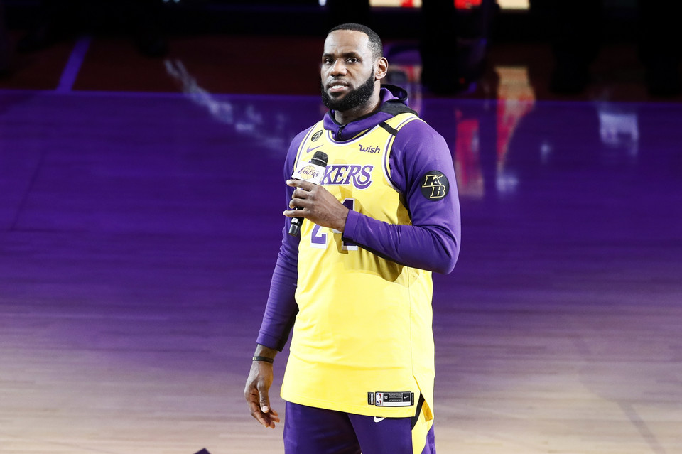  Los Angeles Lakers oddało hołd Kobemu Bryantowi (LeBron James)