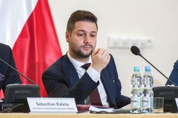 Prezes PiS: Patryk Jaki będzie wiele znaczył w polskiej polityce i historii