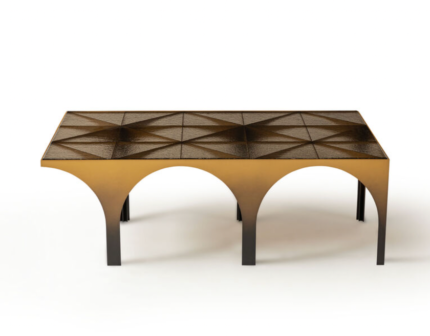 Fendi-Casa-«Metropolis»-Kaffetisch designed von Atelier Oï. Preis auf Anfrage.