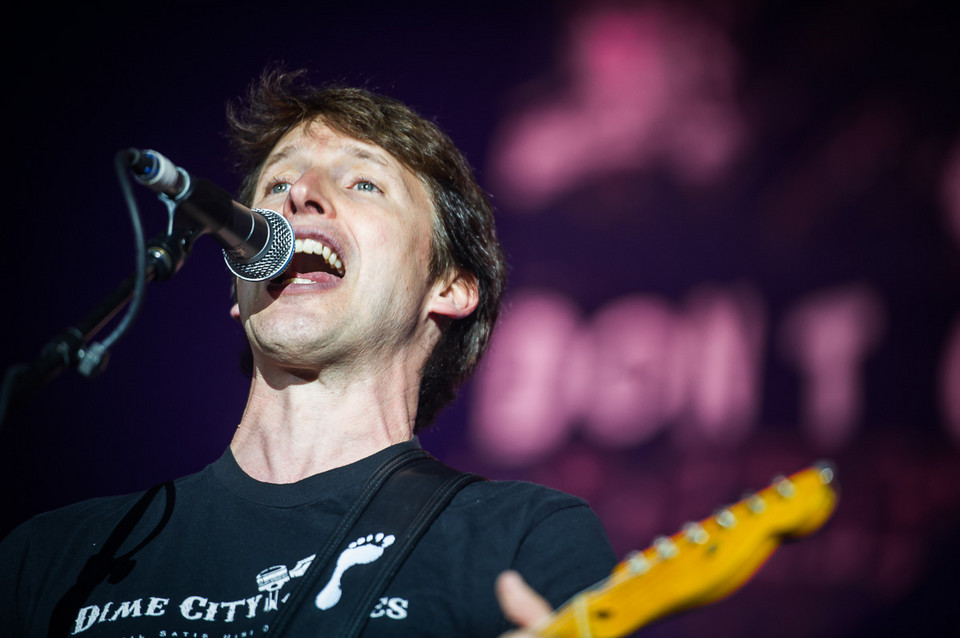 "Piosenka dla Trumpa". James Blunt na warszawskim Torwarze [RELACJA]