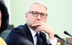 Poseł Pięta nie był jedyny? Media: Kłopoty może mieć jeszcze co najmniej dwóch polityków obozu władzy