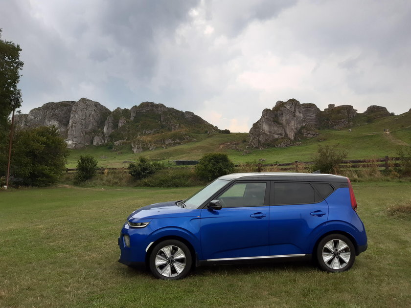 Kia Soul EV. Czy samochód elektryczny nadaje się na wyjazd