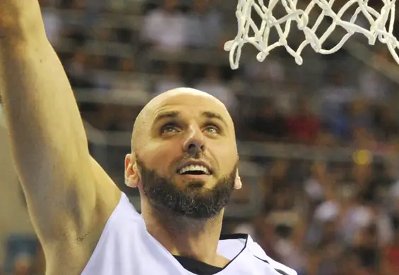 Marcin Gortat zaliczył zbiórkę życia. Przelał ponad sto tysięcy na operację nóg chorego dziecka