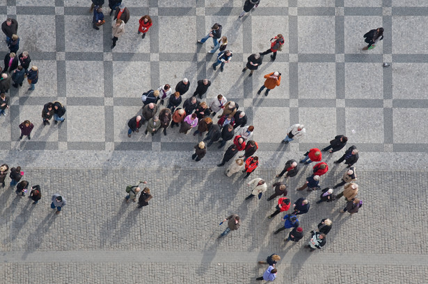 ONZ ostatnio przesunął oczekiwany szczyt globalnej populacji na rok 2086, przy czym liczba ludzi na świecie zatrzymała się na poziomie około 10,4 miliarda w ostatnim ćwierćwieczu bieżącego stulecia.