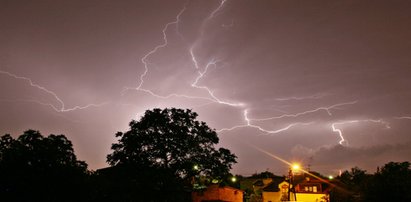 Nawałnice nad Polską! Pioruny zabijają ludzi!