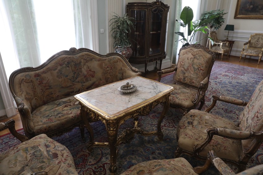 Kanabe u Belom dvoru