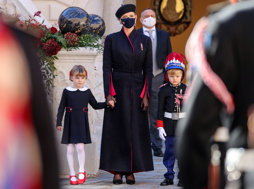 Princeza Šarlin sa decom