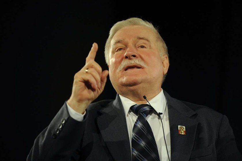 Matka Boska w klapie Wałęsy rozjuszyła związkowca