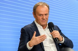 tusk powinien ustąpić przed wyborami? polacy nie mają wątpliwości [son