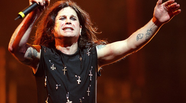 Ozzy Osbourne minden évben segít a hajléktalanokon