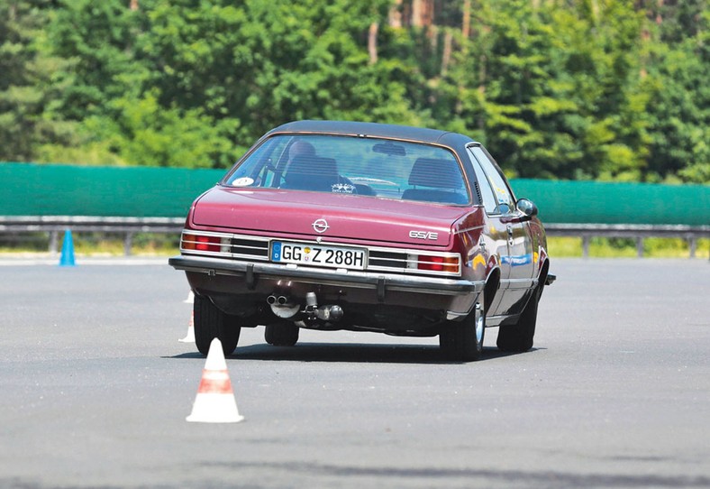 Opel Commodore (B) GS/E - coupe z klasą