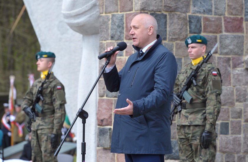 92- latek chciał wystąpić po prezydencie Dudzie. Nie pozwoli mu...