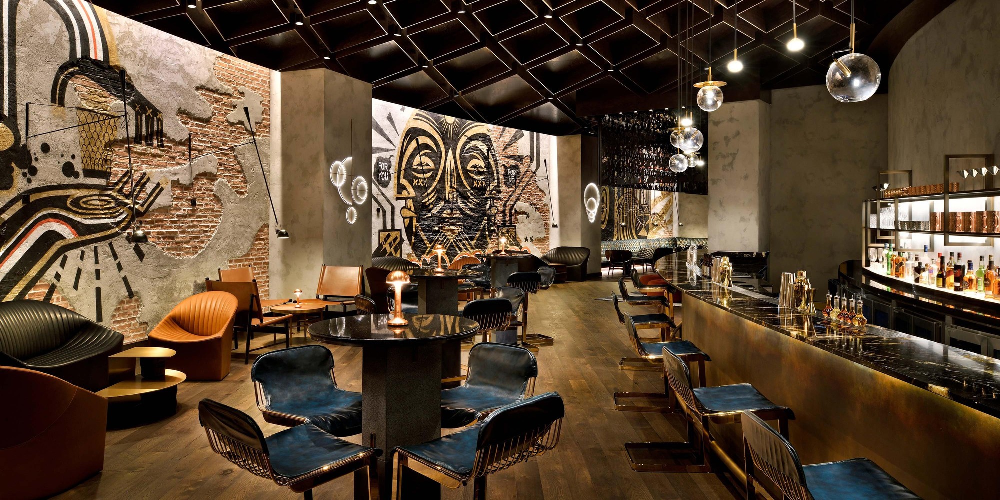 Off The Wall bar