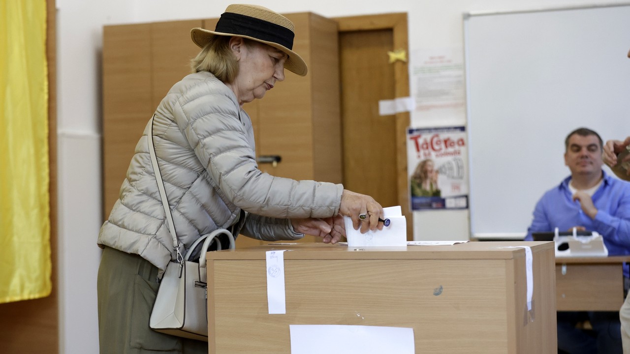 Trwa głosowanie w Rumunii. Nietypowa sytuacja, ośrodki badawcze alarmują