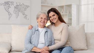 rozporządzenie określi standardy realizacji usług opiekuńczych