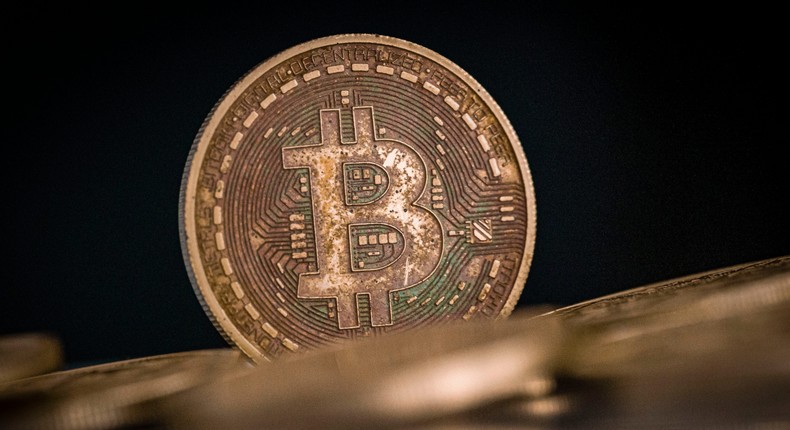Investors poured a record $1.5 billion into crypto funds last week as ...