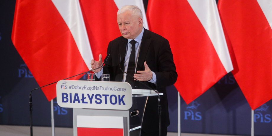 Prezes PiS Jarosław Kaczyński pogroził bankom.