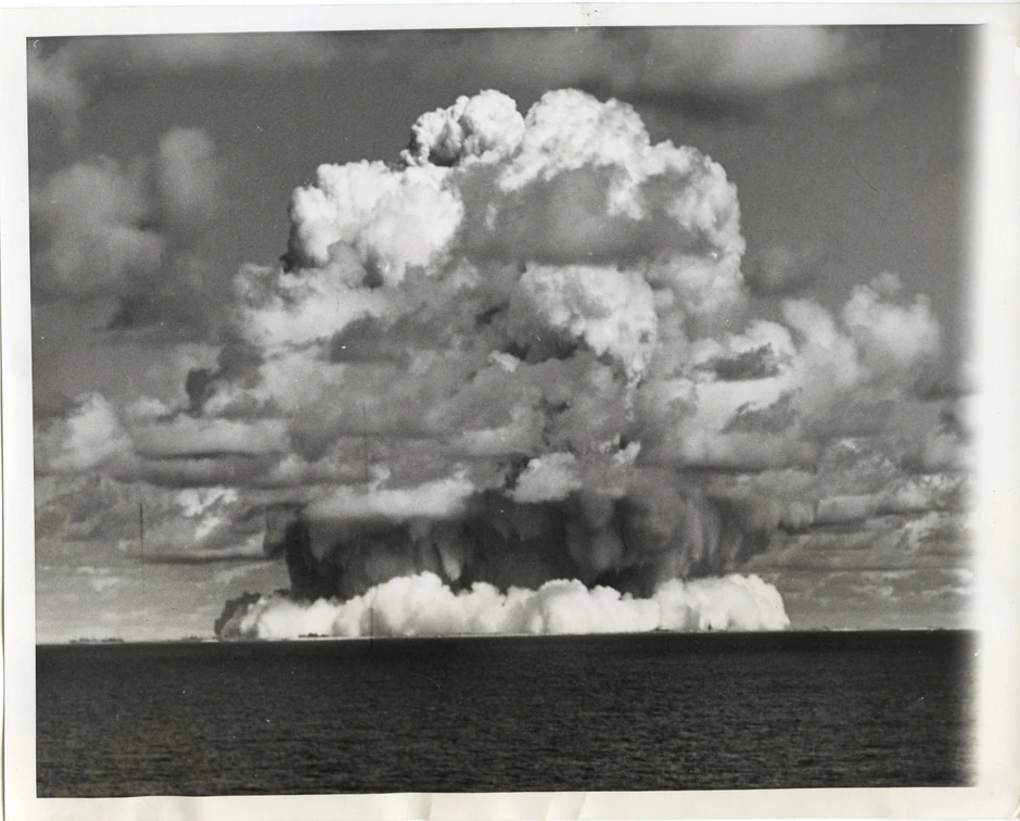 Testiranje atomske bombe, SAD, Atol Bikini, pedesete godine, Hladni rat