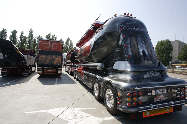 Tuningowane ciężarówki, które wezmą udział w zlocie Master Truck 2011.