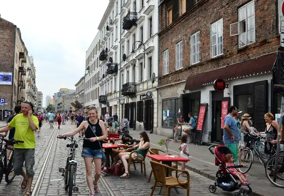 A może weekend na Pradze? W tej dzielnicy Warszawy nie da się nudzić i chodzić głodnym