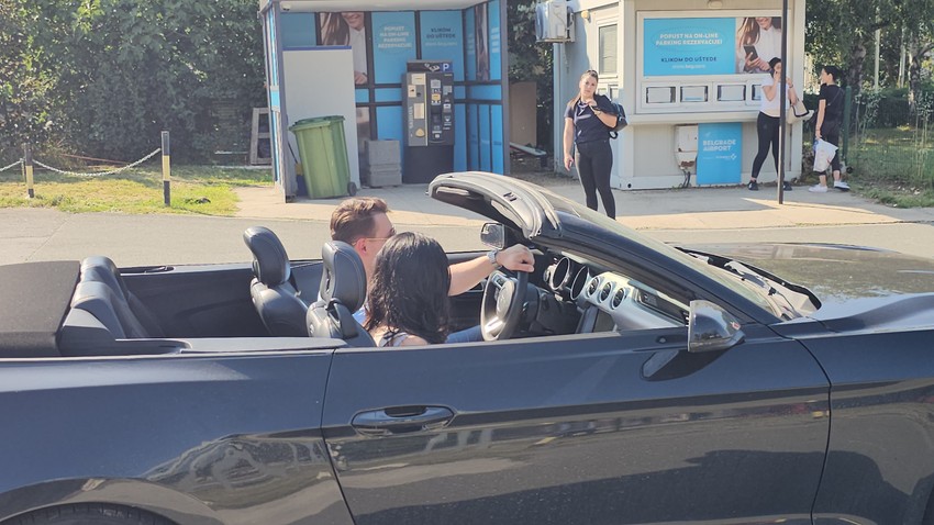 Tanja savić sa 11 godina mlađim dečkom Mukijem