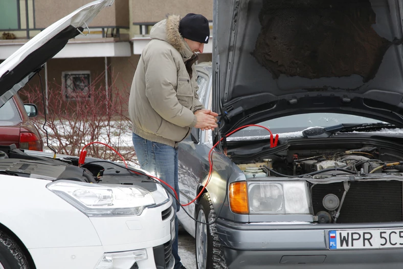 Odpalanie na kable - Czyli, rozruch "na pożyczkę"