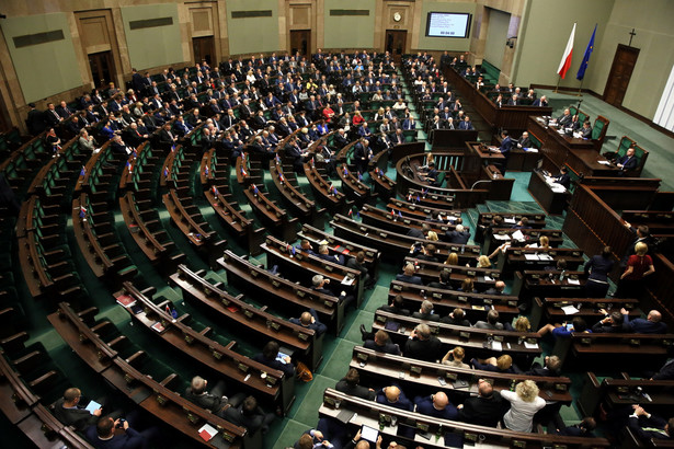 Zgromadzenie ogólne sędziów SN zaapelowało, aby I prezes również zaskarżyła ten akt prawny.