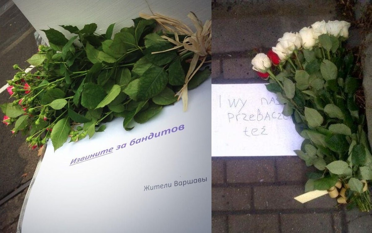 Kwiaty pod ambasadami: rosyjską w Warszawie i polską w Moskwie