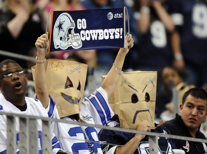 Tak bawili się kibice Dallas Cowboys w Arlington w Teksasie