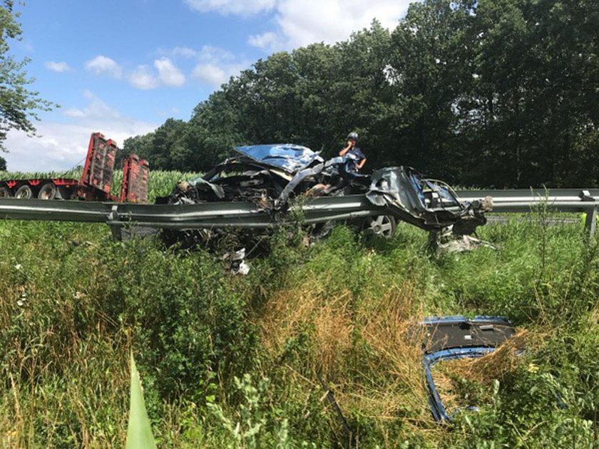 Śmiertelny wypadek na prostej drodze. Zginął 34-latek