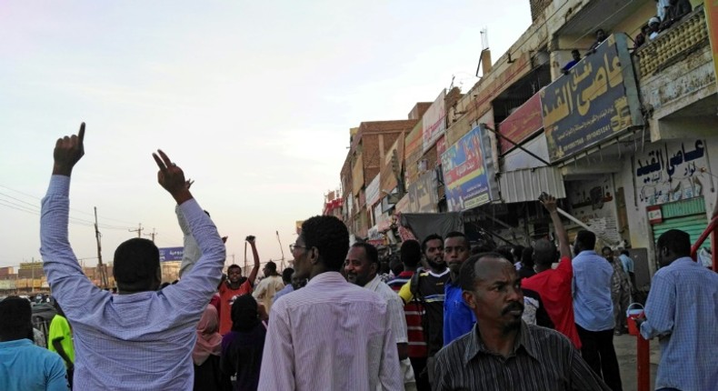 Sudanese police fired tear gas at demonstrators in the capital Khartoum against protesters chanting Peace, justice, freedom