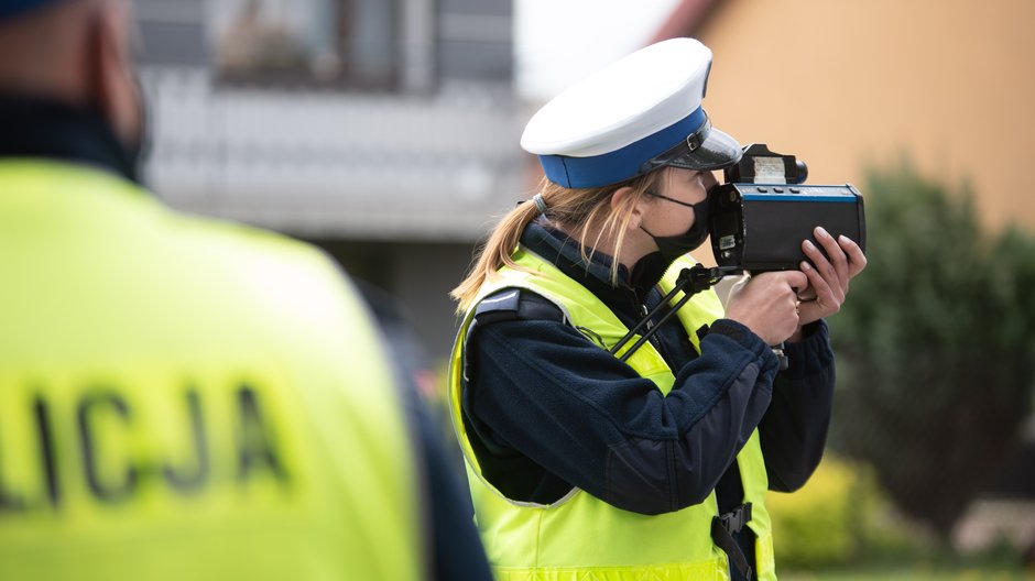 Patrol drogówki Kontrola radarowa Policja