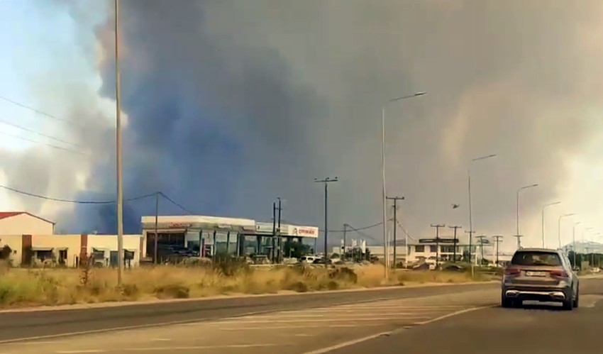 Požar u grčkom gradu Aleksandrupolisu