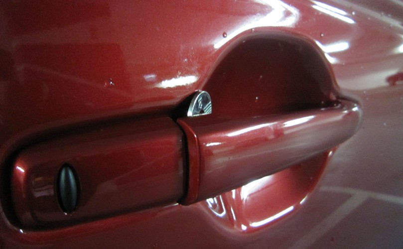 Jak złodzieje kradną samochody? Na monetę. Kiedy ten sposób przestępcy wykorzystają w Polsce?