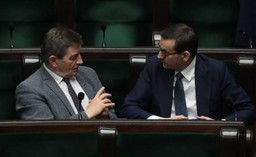 Premier zaproponował Kuchcińskiego na szefa KPRM