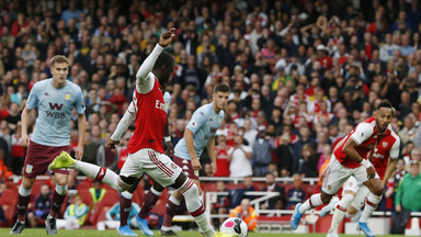 Anglia: Arsenal w dziesiątkę ograł Aston Villę