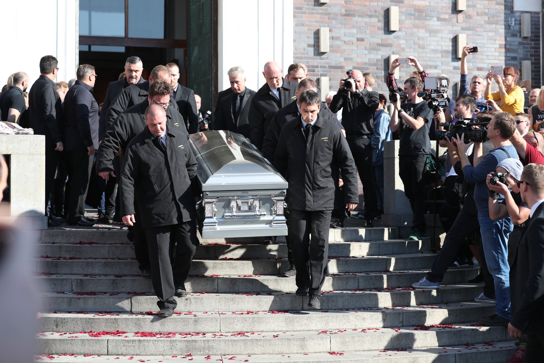 Pohreb Jana Kočku mladšieho v pražskom Kostole Najsvätejšieho Srdca Pána.