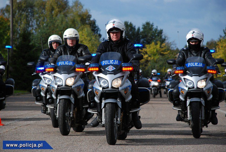 Policja na motocyklach