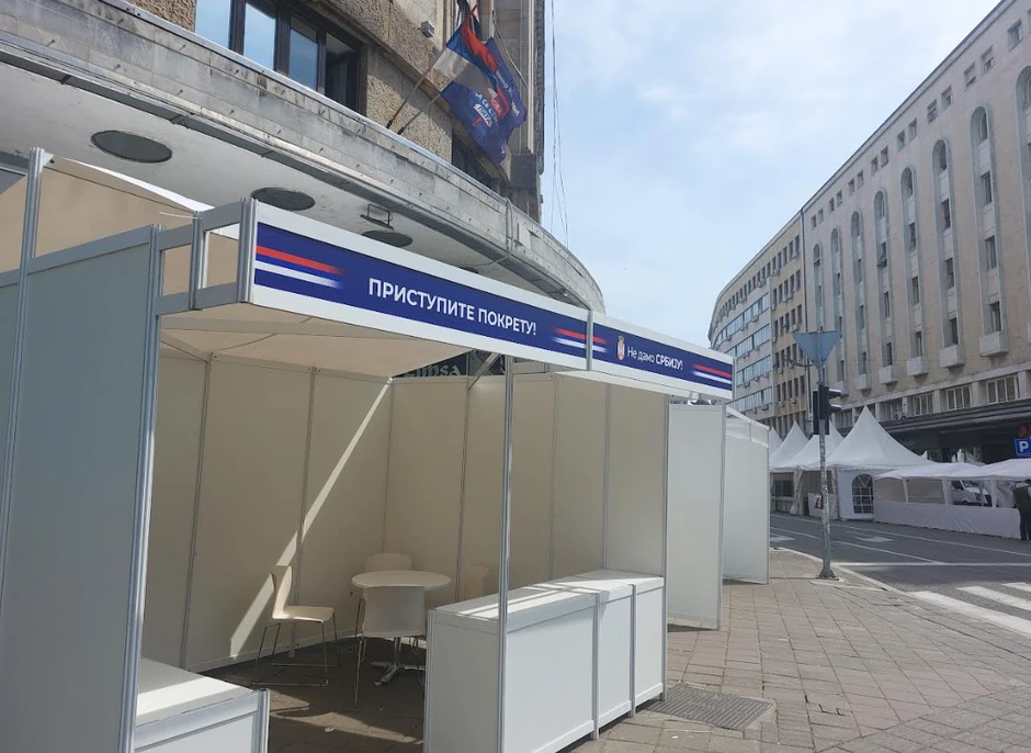 Štand za informisanje o pokretu