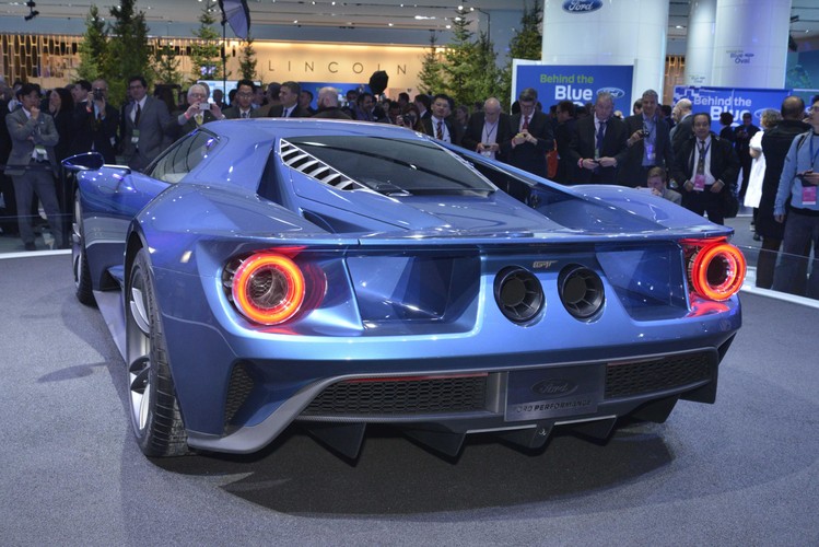 Ford GT