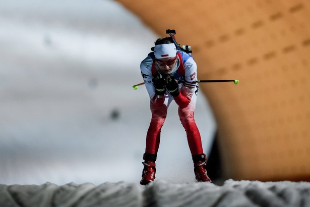 PŚ w biathlonie: Pierwsza wygrana Chevalier. Hojnisz 21. miejscu