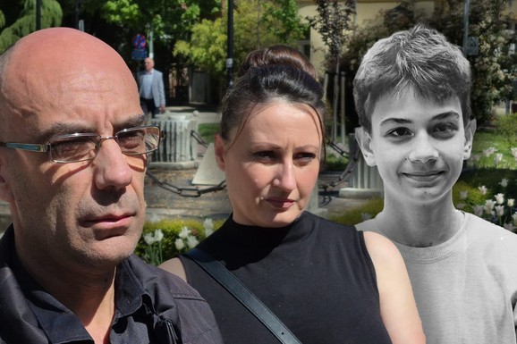 "MISLIM DA JE OVO POČETAK OPSTRUKCIJE" Suđenje roditeljima dečaka ubice iz Niške Banje odloženo, oglasio se otac i ubijenog Andreja: "Voleo bih da čujem šta imaju da kažu" (FOTO, VIDEO)