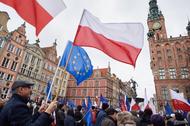 Polacy chcą zostać w Unii Europejskiej.