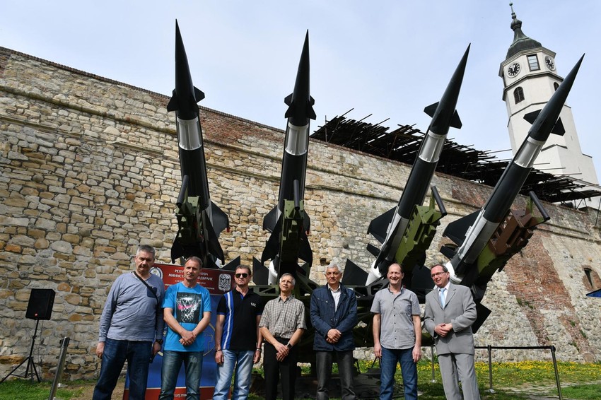 One su sa neba skinule "nevidljivi" NATO avion