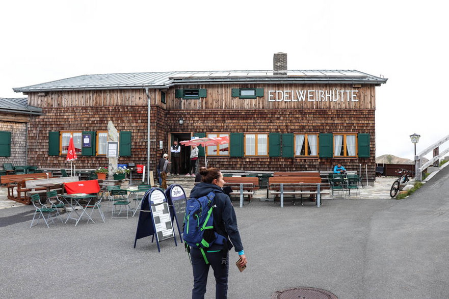 Schronisko górskie na Edelweissspitze